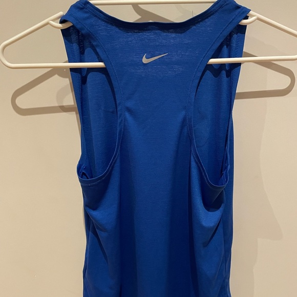 Nike Racerback Blue Top - Picture 2 of 4